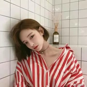 波丽士很忙
